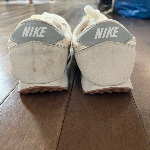 Nike Off-White and Light Gray Sneakers - Picture 3 of 5